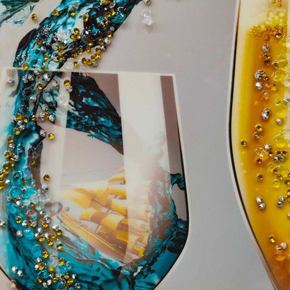 3D CRYSTAL CHAMPAGNE GLASS FRAME
