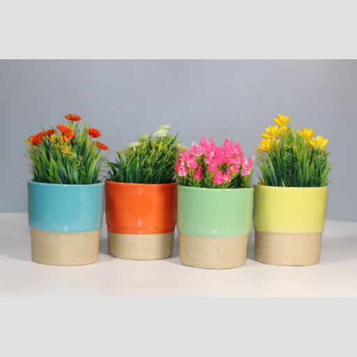 Ceramic pots