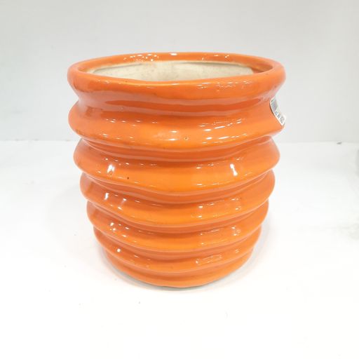 Ceramic pots