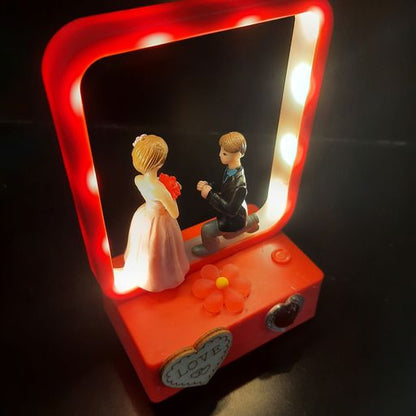 Couple lighting showpiece