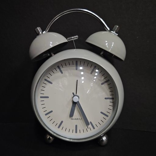 Classical Twin Bell Alarm Clock for Bedroom with Stereoscopic Dial Frosted Shell Backlight Extra Loud Machinical Ringtone Battery Operated Loud Alarm Clock