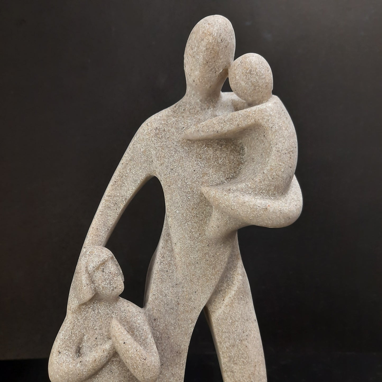 Showpiece that denoting great bonding father and children