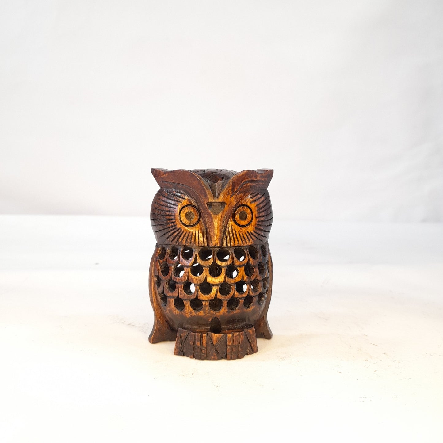 Wooden Paper Towel Holder Stand W/U/Cut Elephant Oxod