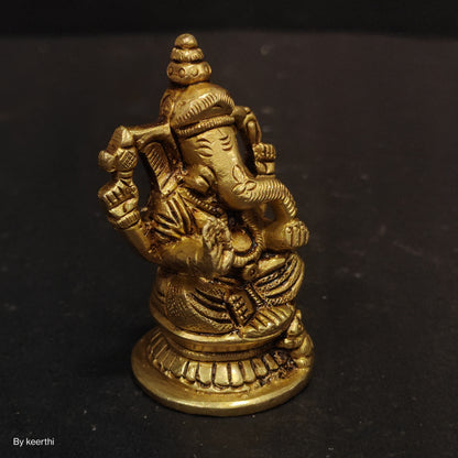 Brass Lord Ganesha Statue for Pooja Home Decor Car Dashboard God Ganesh Ganpati Decorative Showpices