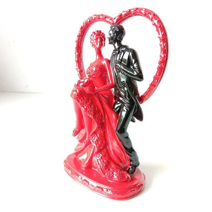 Couple show piece