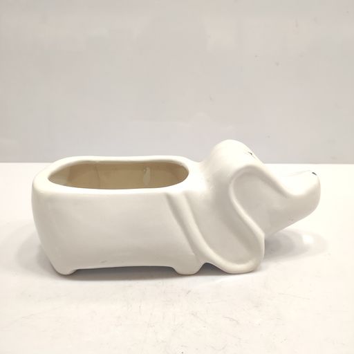 Ceramic dog model