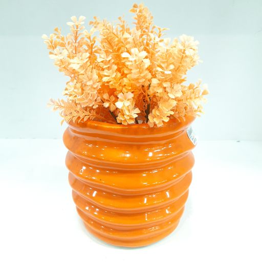 Ceramic pots