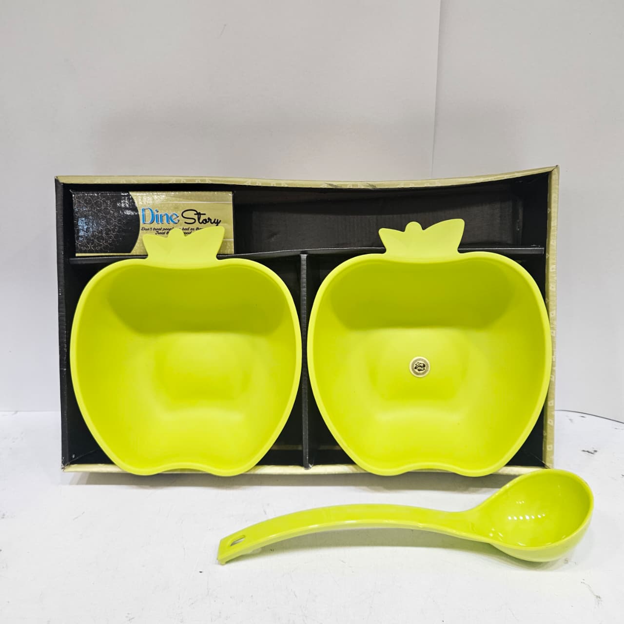 Dine Story 2+1 Return Gift