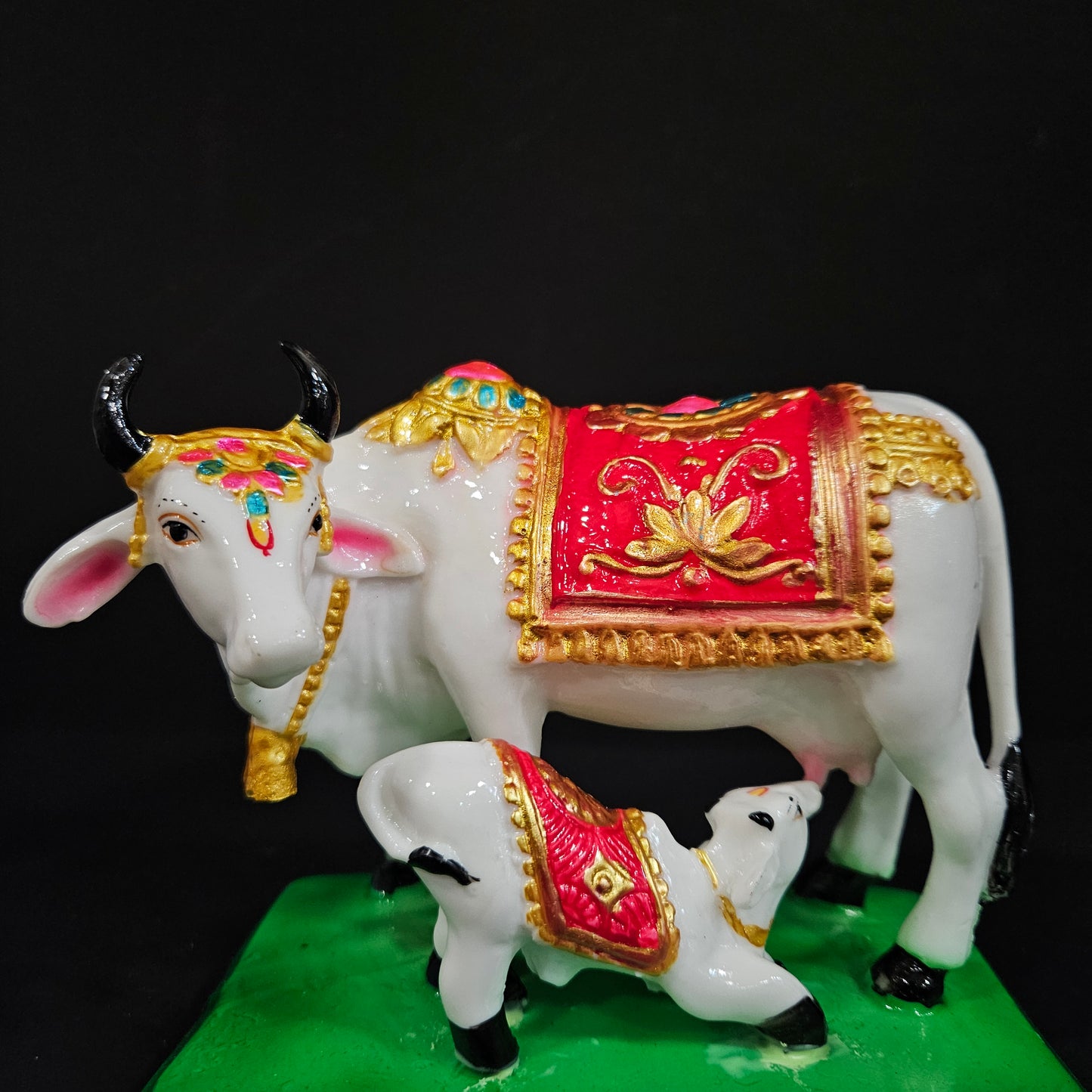 Cow & Calf red,gold & white Statue in Marble Dust, Cow Idol, Showpiece for Home Decor, Handmade Divine Cow, Mother Cow with Baby Calf, kamdhenu