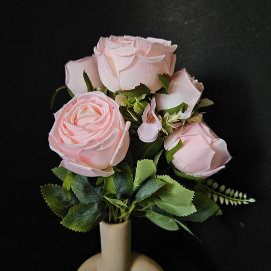 Artificial banquet rose Floweral bunch to bring elegant look to your home & Office