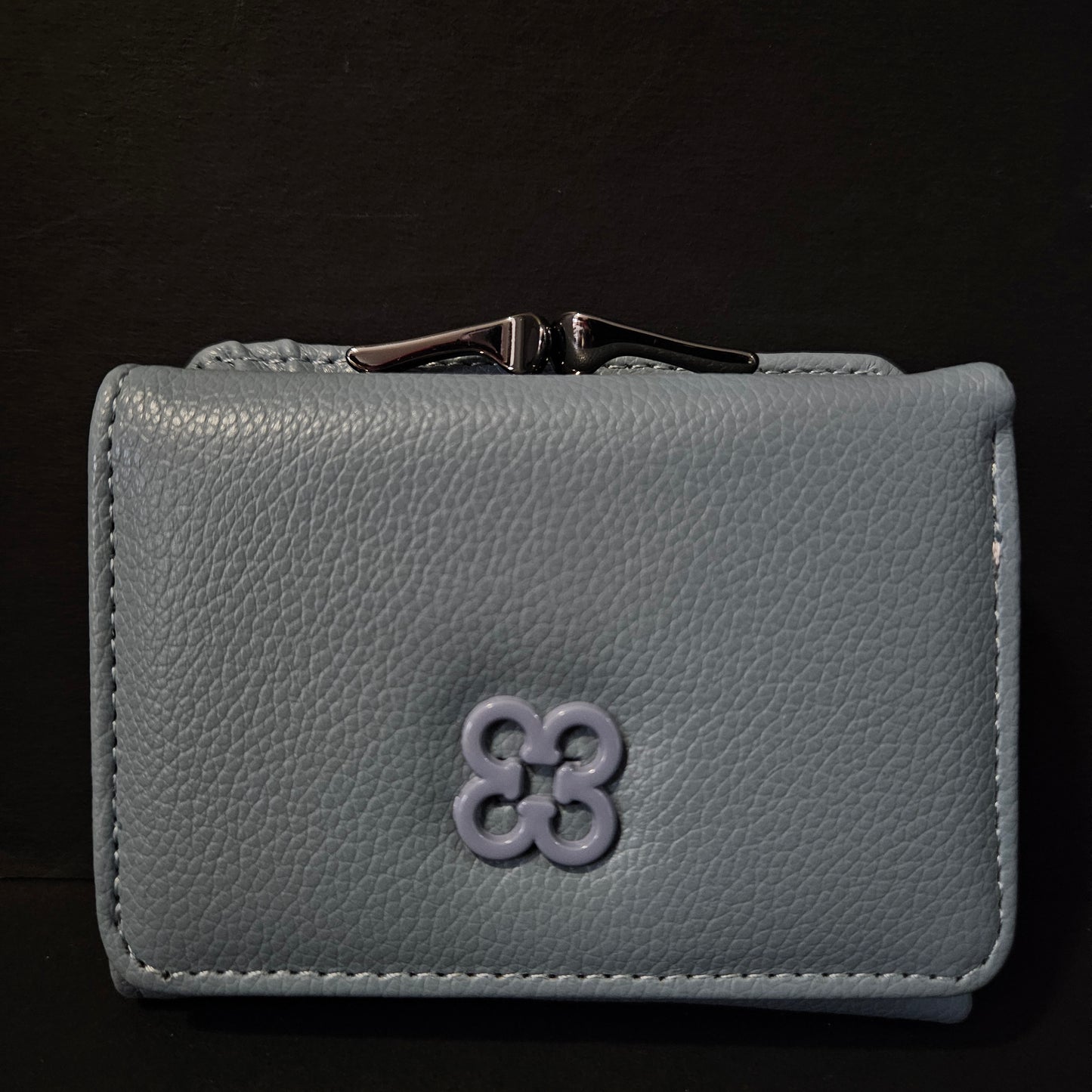 Leather Thin Slim Wallets for Women with magnetic Button