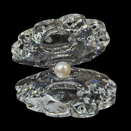 Crystal Seashell, Glass Figurine with Pearl for home decor,office decor & Gifting purpose