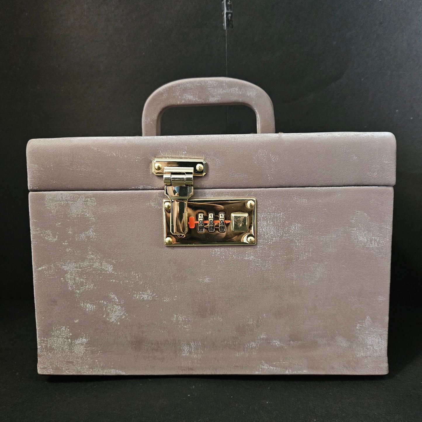 Jewellery Box For Women,Portable Travel Jewellery Organiser Box Small Jewellery Box Organiser For Ring,Earrings & Bracelet with number locking