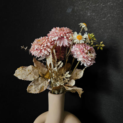 Chrysanthemum artificial banquet floweral bunch to bring elegant look to your home & Office