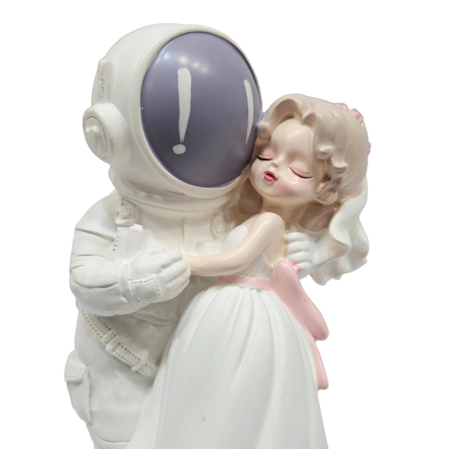 Astronaut Wedding Couple Figure love pose Astronaut Statue Engagement,marriage & Valentine Gifting purpose