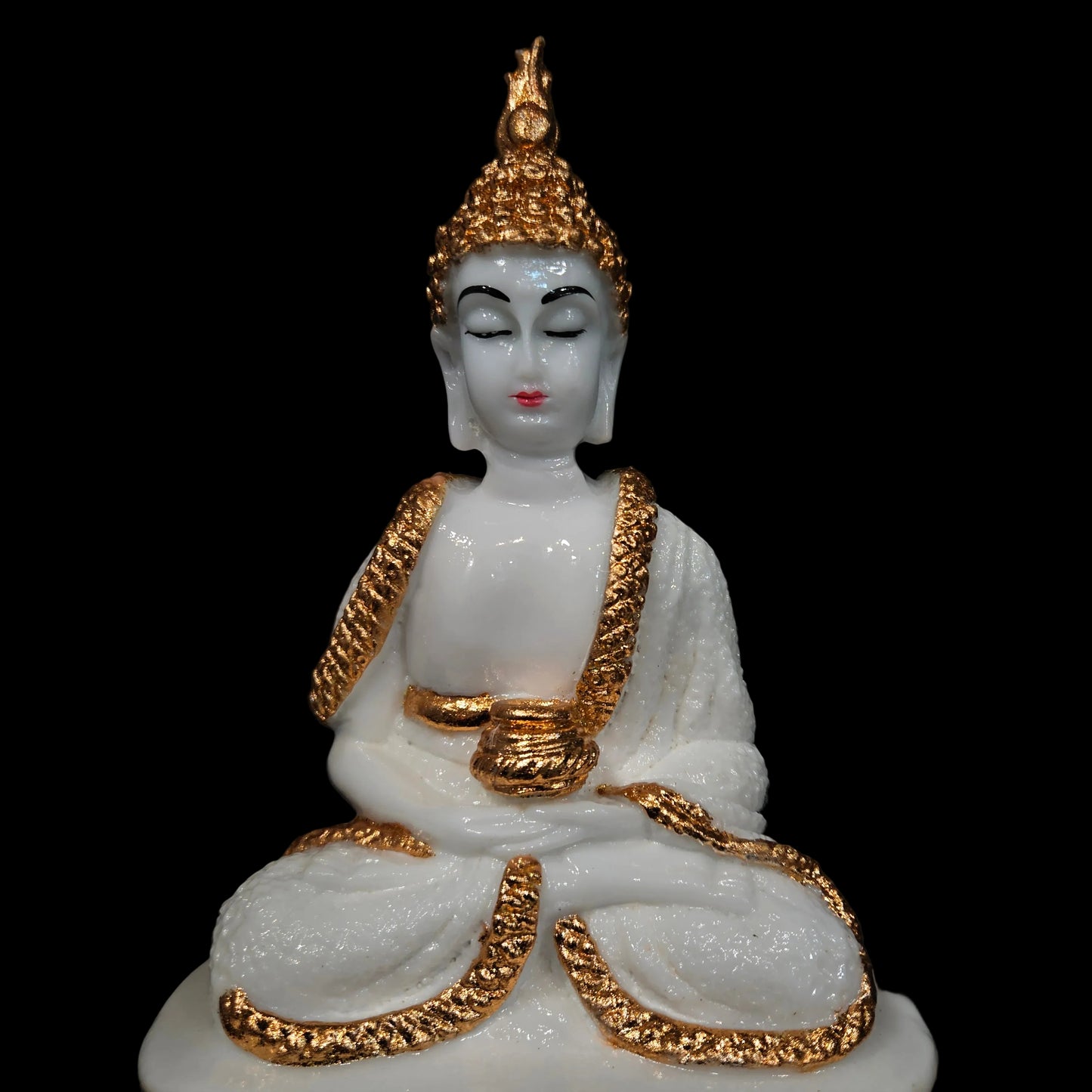 Handicrafts Meditating Buddha Polyresine statue Showpiece Figurine