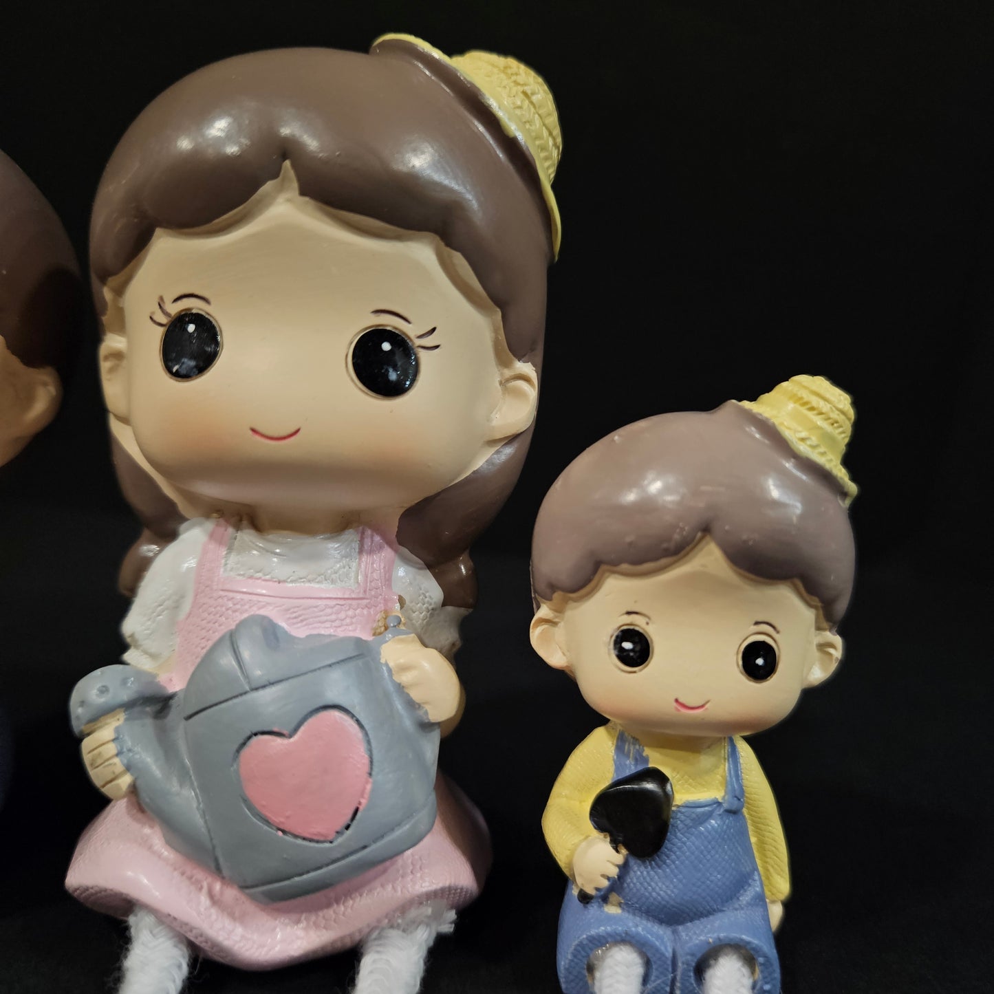 Cartoon Resin Outseam 4pieces set family Hanging Feet Doll Home Wall Decoration