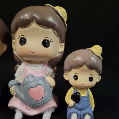 Cartoon Resin Outseam 4pieces set family Hanging Feet Doll Home Wall Decoration