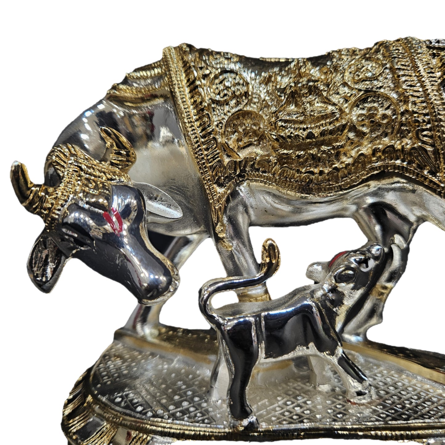 Kamdhenu Cow with Calf for Gold & Silver Plated | Home Decor | Gaay Bachda Cow and Calf for Vastu | Positive Energy | Wealth |