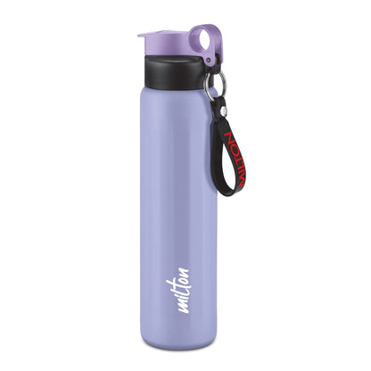 Maverick Bottle 800 (Milton) User-friendly design & spill-proof spout lid