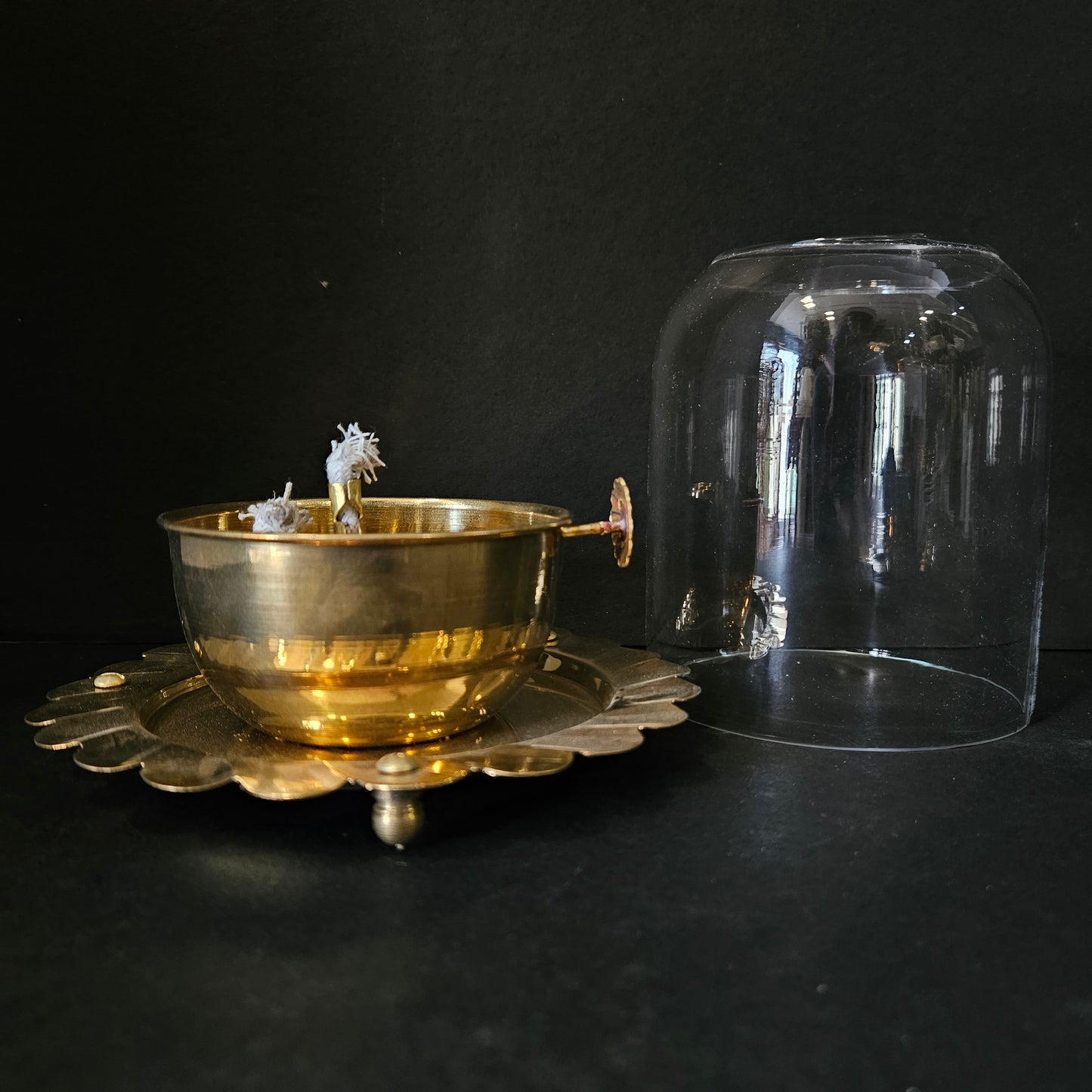 Oil Lamp with Gold Base,Decorative Candle Holder Akhand Jyoti Oil Diya with Clear Glass Cover | Rotating Lifting Wick | Perfect for Spiritual Decor, Hindu Rituals, Diwali Festive Gifts