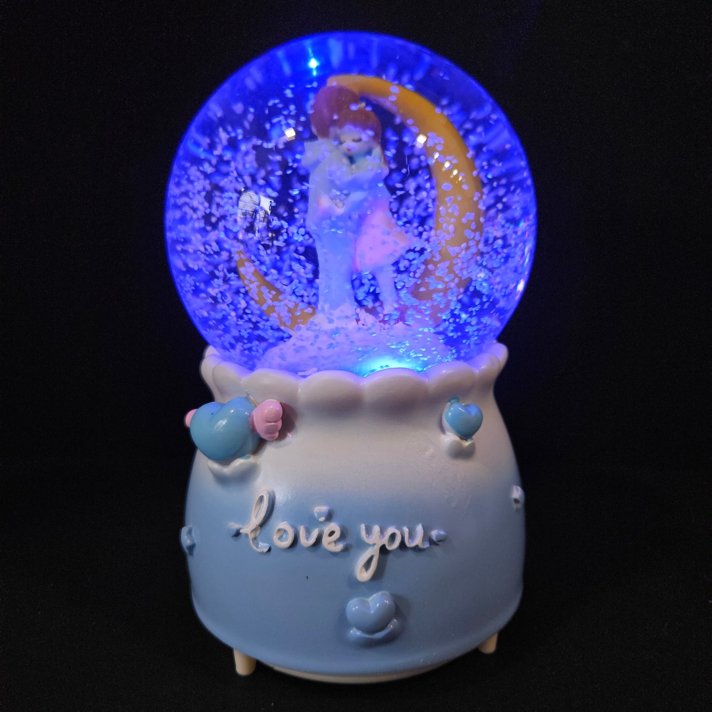 Lighting moon & Couple Statue Boy And Girl Idol In Circular Crystal Valentine Gift