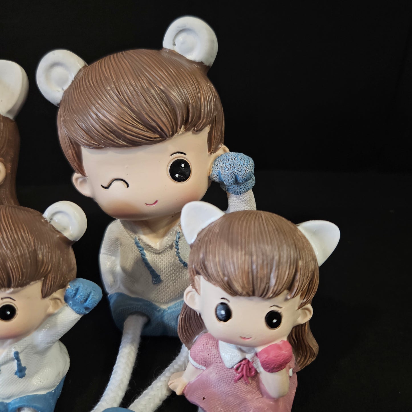 Cartoon Resin Outseam 4pieces set Dolls Hanging Feet Doll Home Wall Decoration
