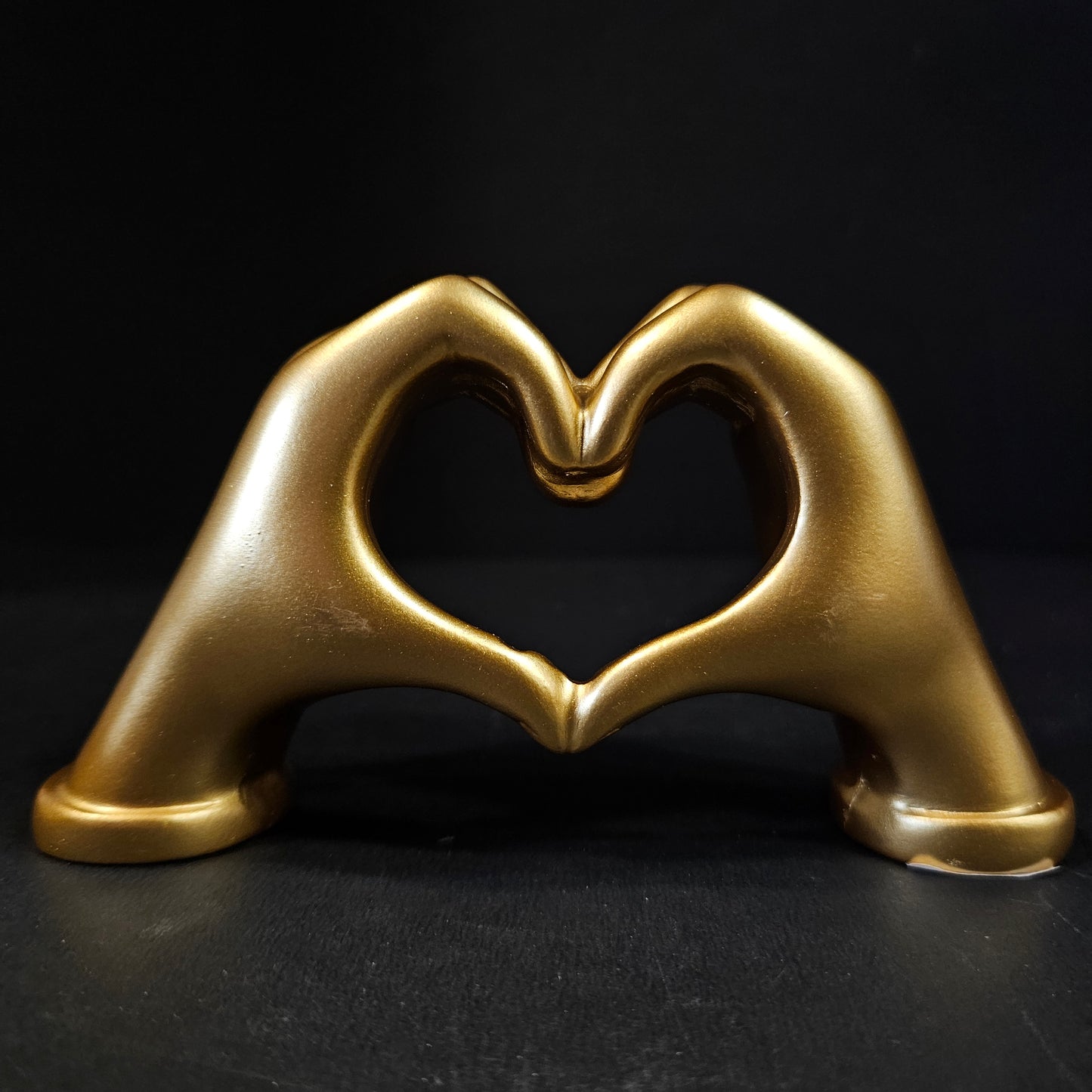 Heart Hands Sculpture Home Decor Valentine's Day for Cabinet Wedding Bedroom Figurines
