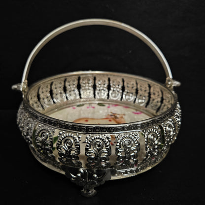 Pooja Round Flower Basket for Pooja/Decor Traditional Handcrafted Flower Basket for Pooja/Worship Plated Bowl Home Mandir Office Wedding Return Diwali Gift Items