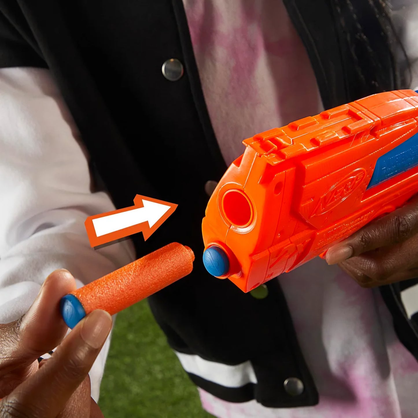 Nerf N Series Ward Blaster, 2 Nerf N1 Darts Compatible Only with N Series Blasters, Kids Outdoor Games, Ages 8+