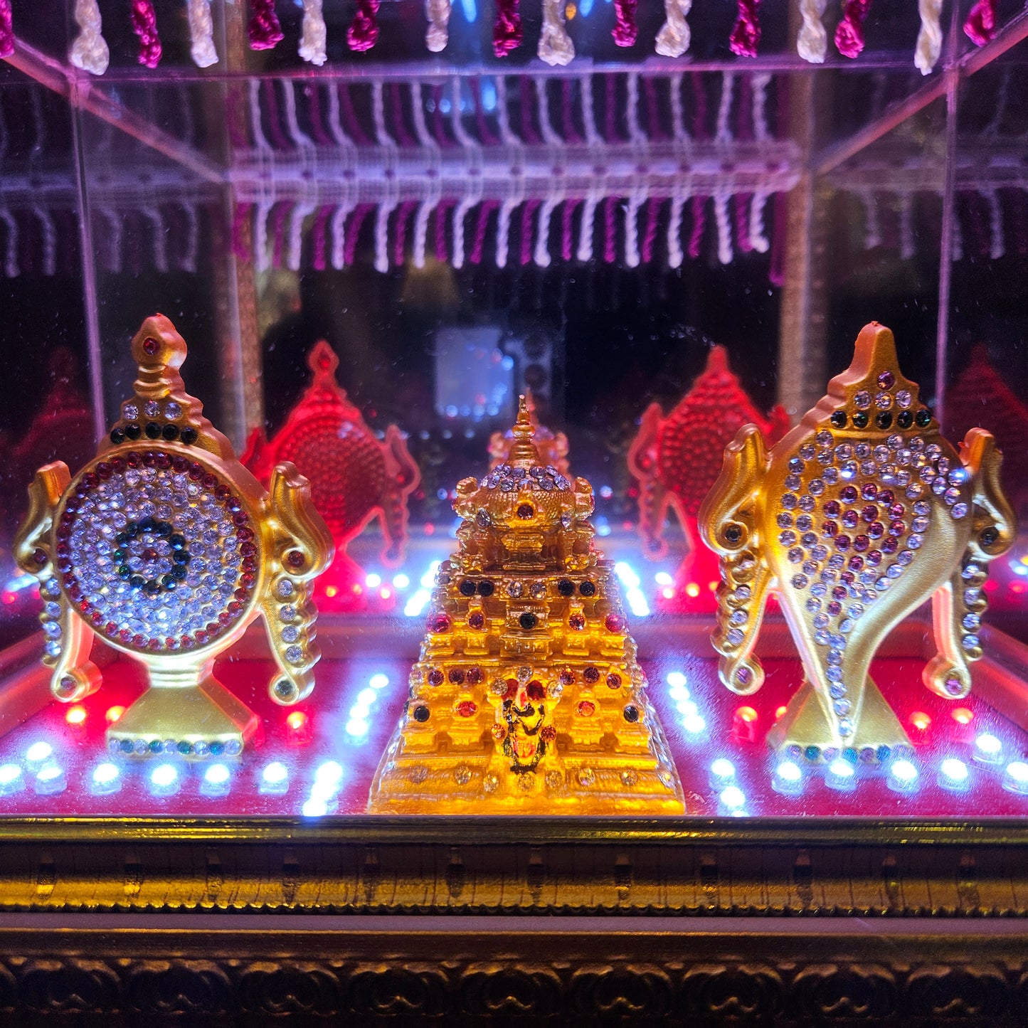 Tirupati Gopuram,shank&Chakra decorated with attractive stones,slokam & multi colour lighting Cabin idol perfect for Marriage gifting,house warming