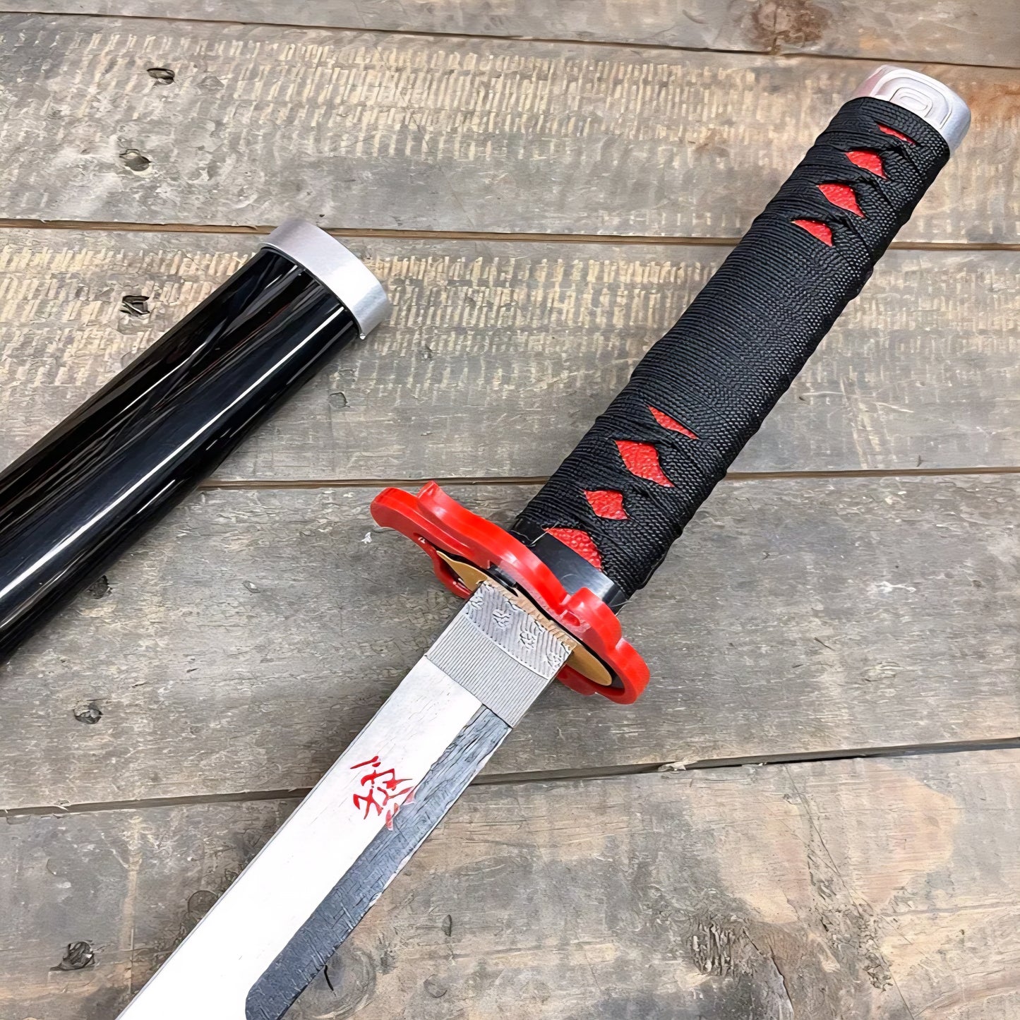 Fantasy Anime Replica Demon Hunting Black Nichirin Samurai Sword Tanjiro Final Battle Edition for Costume Cosplay Halloween Practice