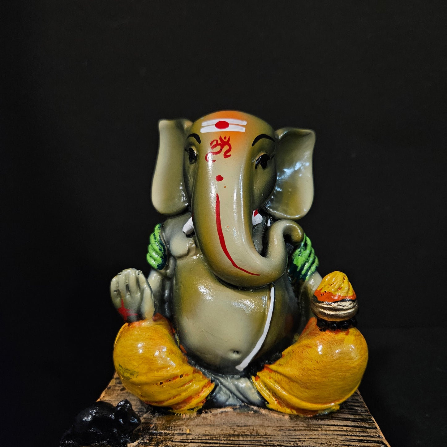Lord Ganesha Statue Ganpati Idols for Home Office Decor