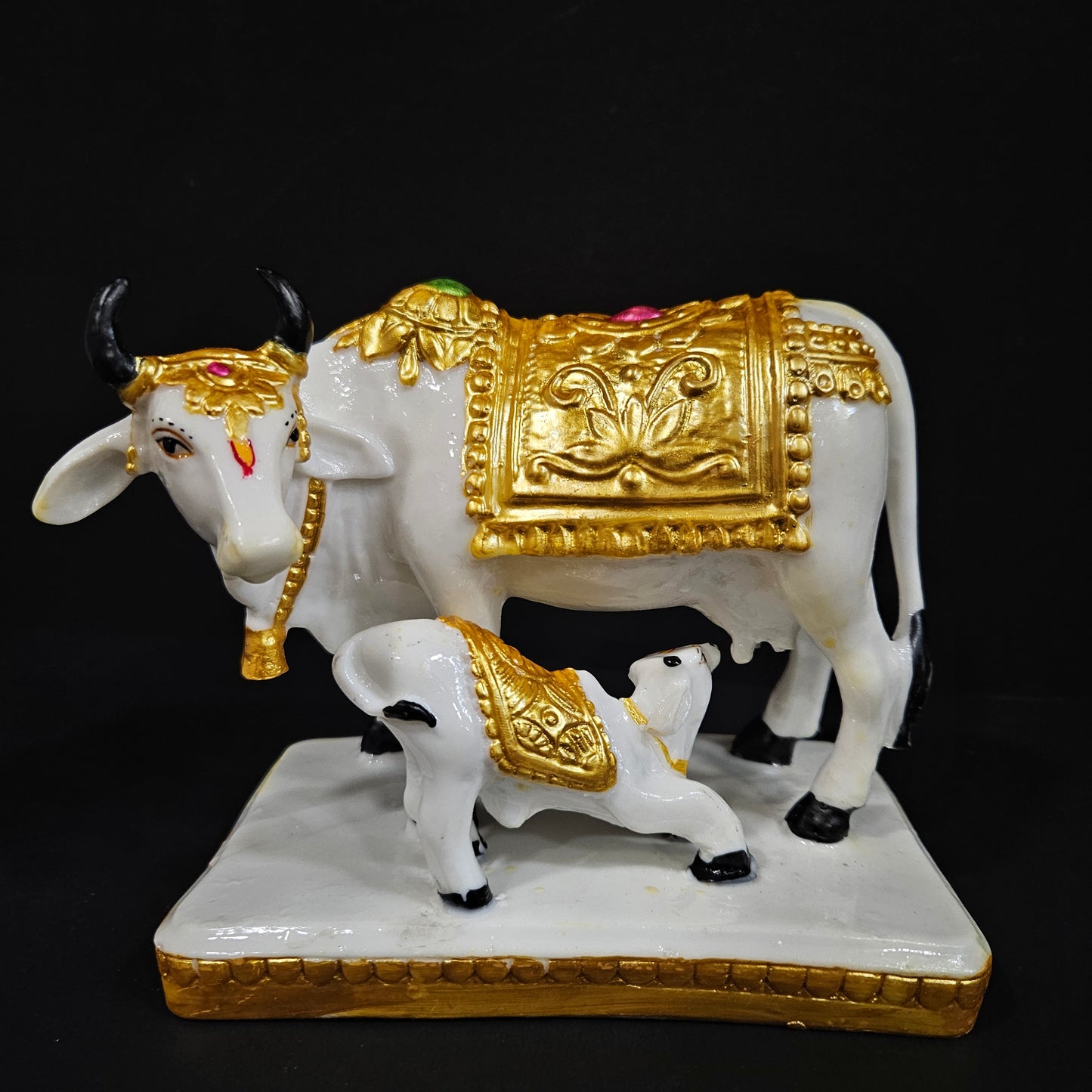 Cow & Calf gold & white Statue in Marble Dust, Cow Idol, Showpiece for Home Decor, Handmade Divine Cow, Mother Cow with Baby Calf, kamdhenu