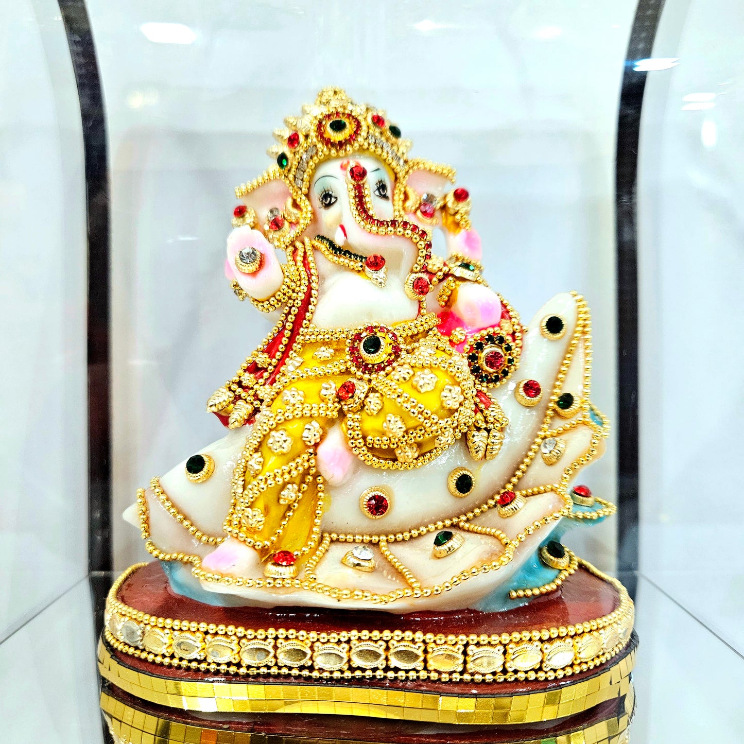 Lord Ganesha 24carats Gold Plated Cabin Idol for Home Decor & Lord Ganpati Bappa Showpiece