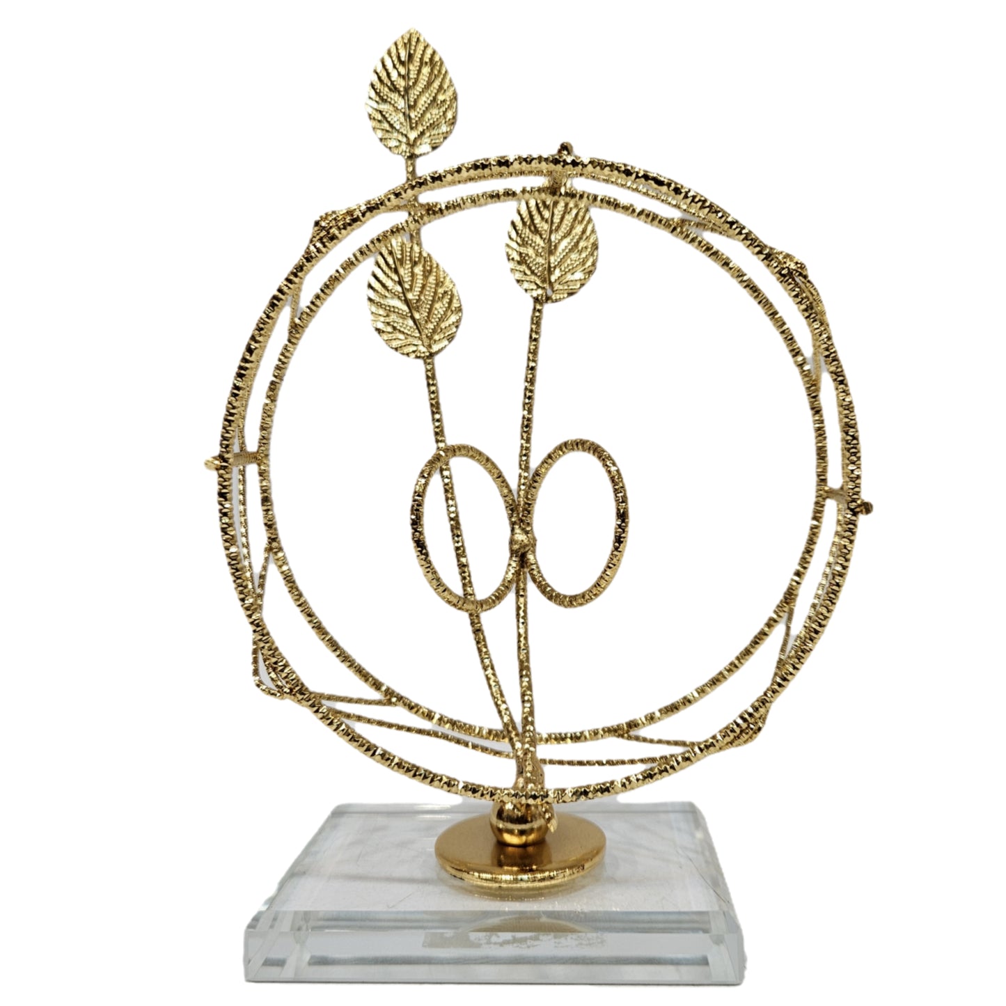 Golden leaf and crystal ball centerpiece resembles the "Crystal Elysian Showpiece" featuring a Crystal base