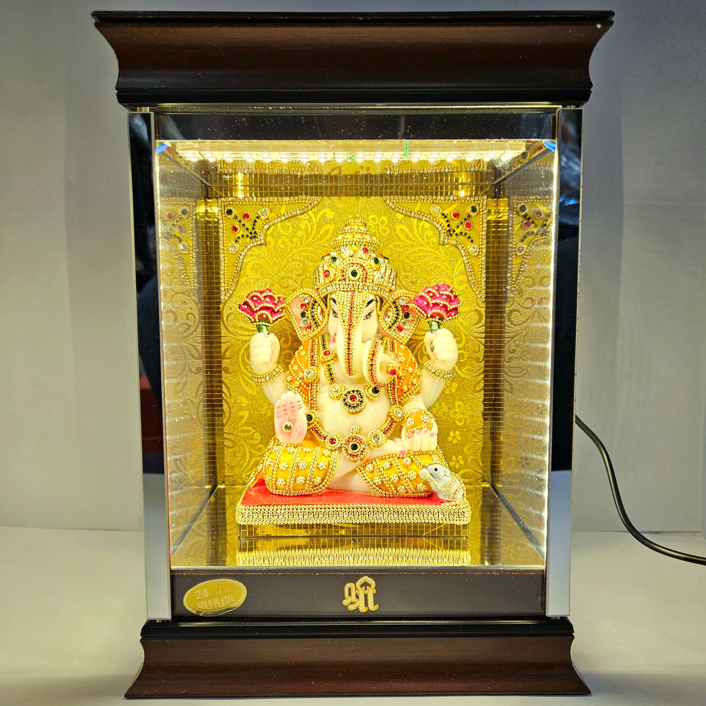 Lord Ganesha 24carats gold Plated Cabin Idol for Home Decor & Lord Ganpati Bappa Showpiece