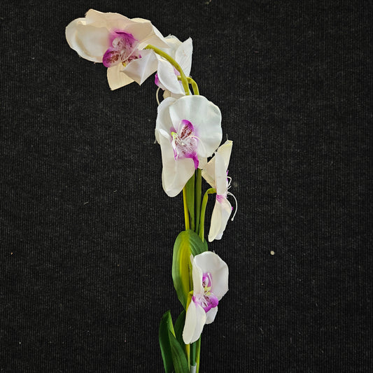 Artificial banquet Lily floweral stick to bring attractive elegant look to your home & Office