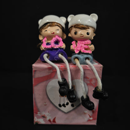 Decorative Miniature Romantic Love Kissing Couple Showpiece Decoration Items Birthday Wedding Gift for Husband Wife