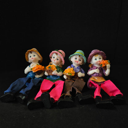 Set of 4 Kids Love couple Statue - Handicraft Decorative Home Interior & Table Decor Figurine / Marriage Wedding Anniversary Antique Gift item Decorative Showpiece