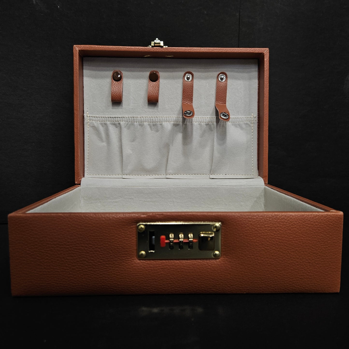 Pu Leather Designer Jewelry Organizer Box for Women, 2Layers Storage with Rings Earrings Bracelets Necklaces Studs Watches Bangles