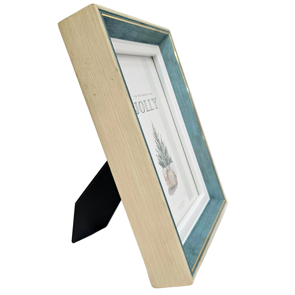 Elegant vintage-style wooden photo frame designed for tabletop,Dashboard or wall mounting