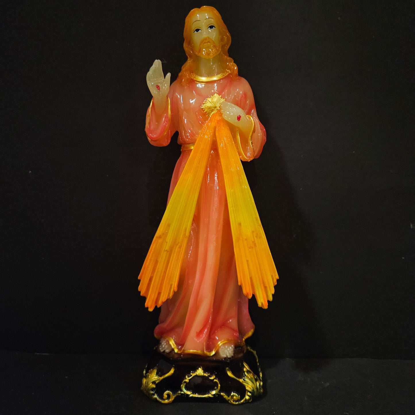 Jesus Sculpture Statue showpiece Figurine