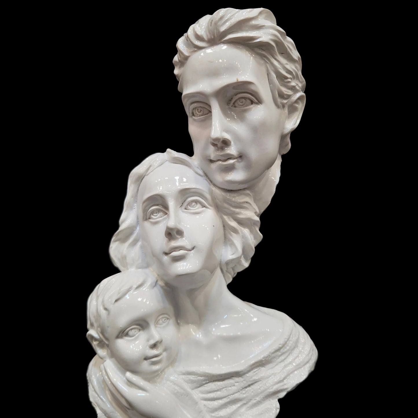 Polyresin Statue Family of 3, for Home Décor and Gifting, White Three Faces Family Portrait Resin Sculpture | Modern Abstract White Bust for Home Decor