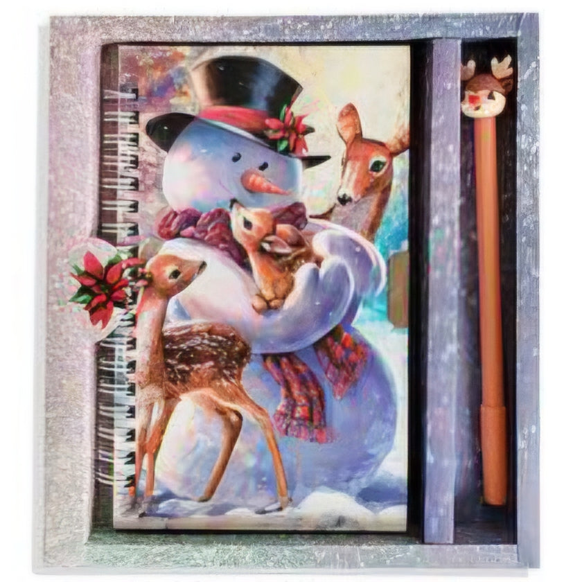 Notebook and pen set with Christmas theme, Key closure for kids return gifts