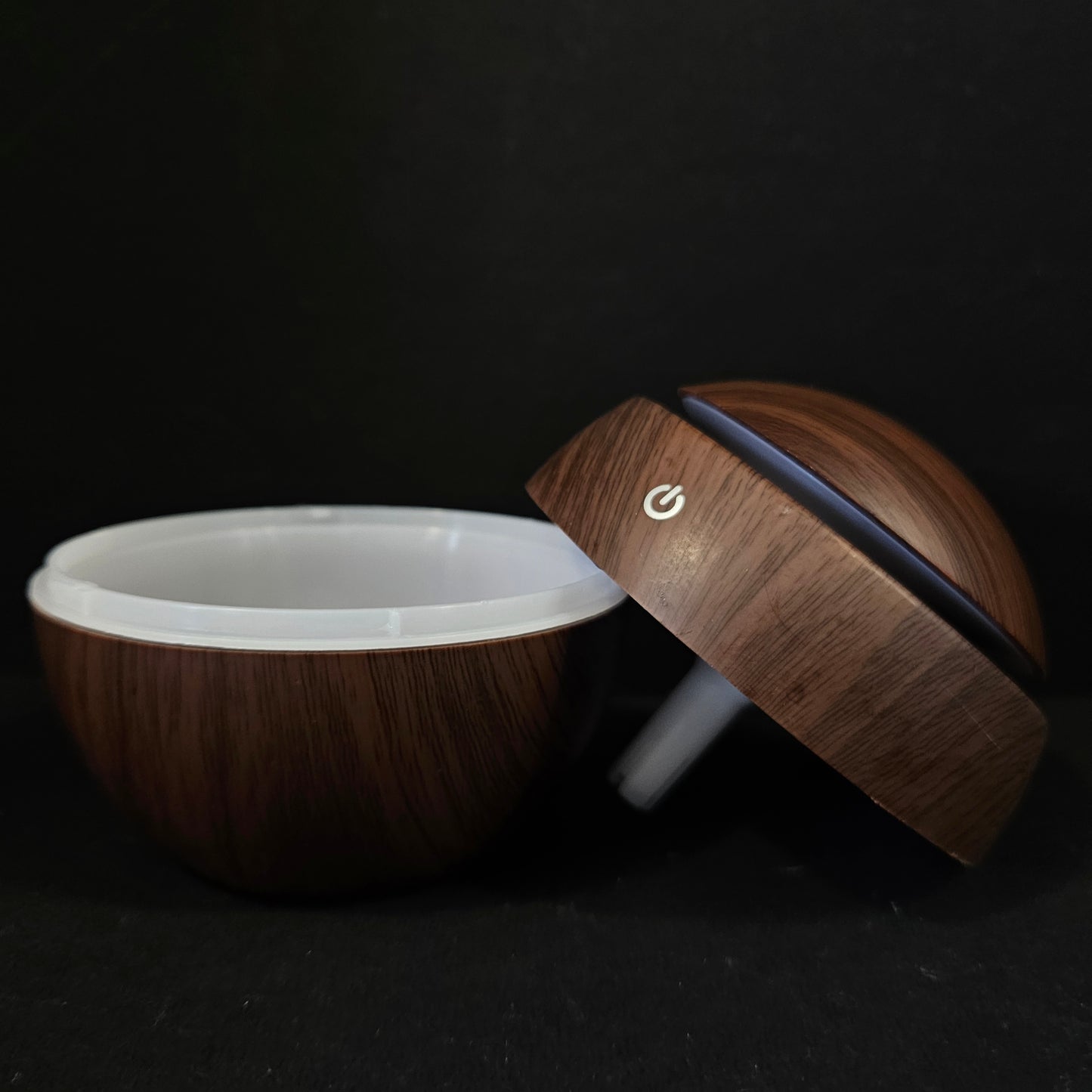 Ultrasonic Aroma humidifier with color changing humidifier