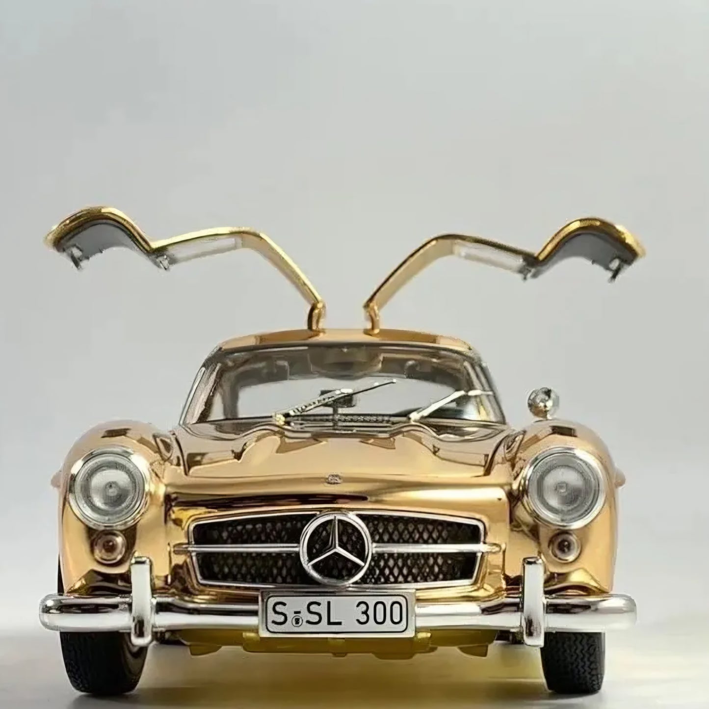Mercedes-Benz 300SL 1936 Vintage Classic Car Alloy Car Model Sound and Light Pull Back Toy Car