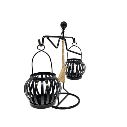 Iron Art Candle Holder Creative Abstract Character Sculpture Candlestick Decorative Modern Metal Candle Stand Table Centerpiece for Wedding Home Decor