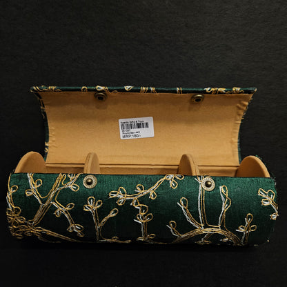 Women's Bangle Organizer Box, with Golden Zari Embroidered easily portable to everywhere for women's