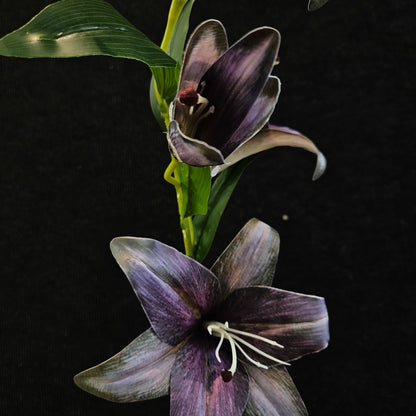 Artificial lilles to bring attractive elegant look to your Home,Garden & Office